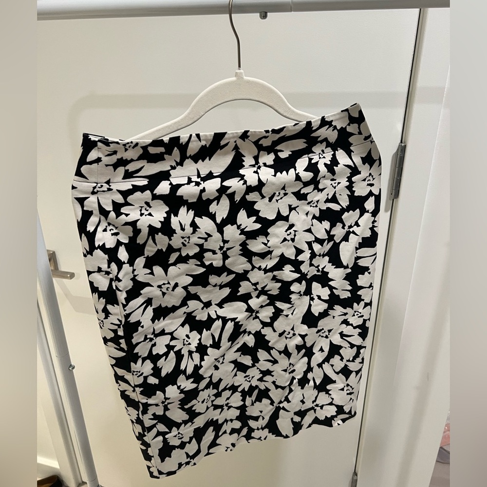 Loft Skirt